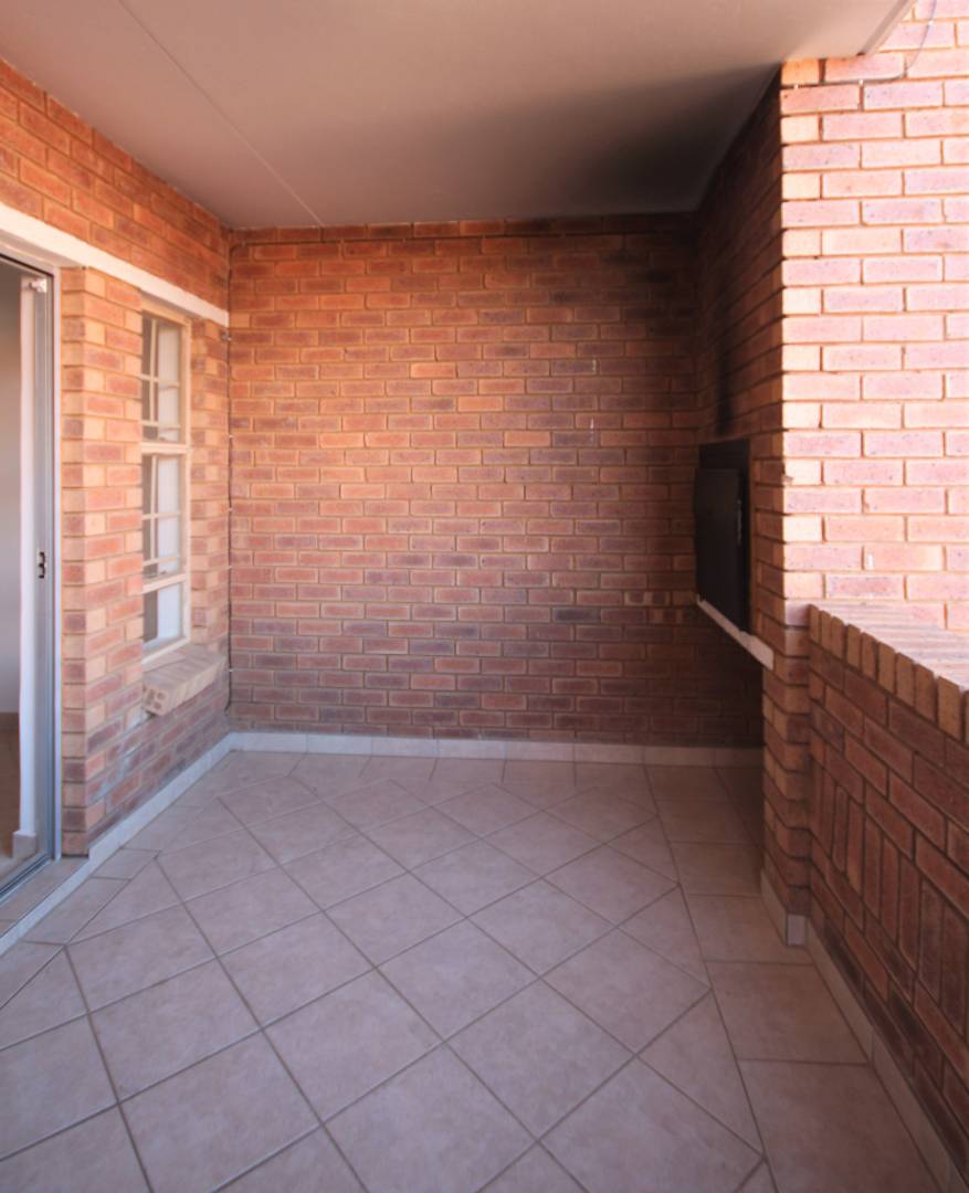 To Let 2 Bedroom Property for Rent in Hazeldean Gauteng