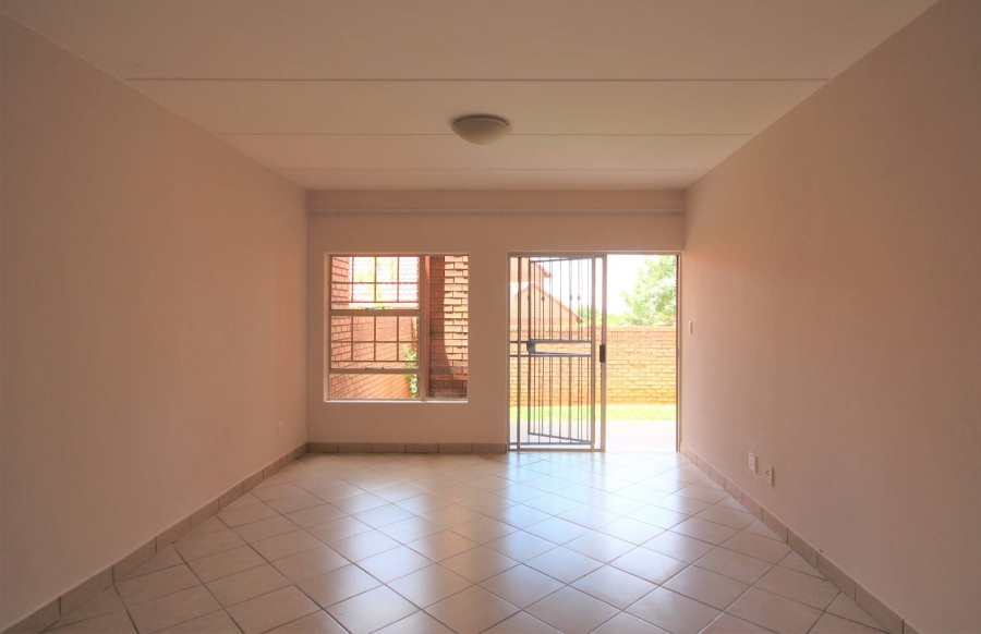 To Let 2 Bedroom Property for Rent in Hazeldean Gauteng