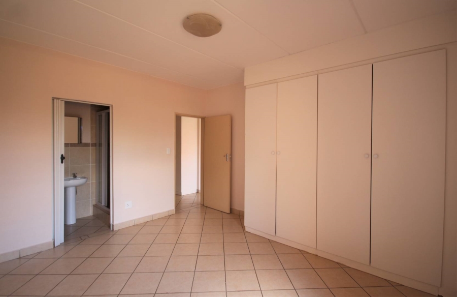 To Let 2 Bedroom Property for Rent in Hazeldean Gauteng