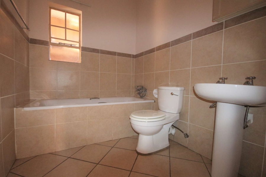 To Let 2 Bedroom Property for Rent in Hazeldean Gauteng