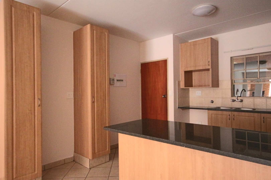 To Let 2 Bedroom Property for Rent in Hazeldean Gauteng