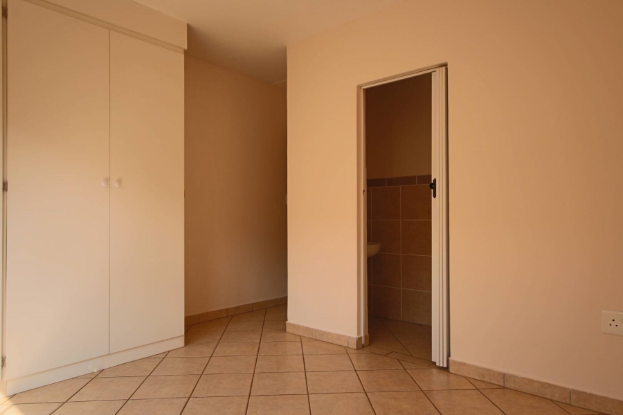 To Let 2 Bedroom Property for Rent in Hazeldean Gauteng