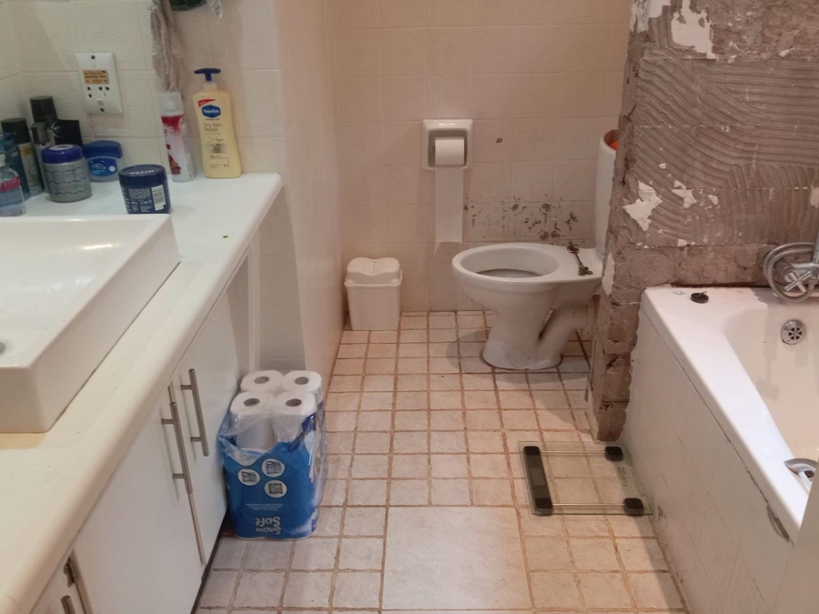 3 Bedroom Property for Sale in Birch Acres Gauteng