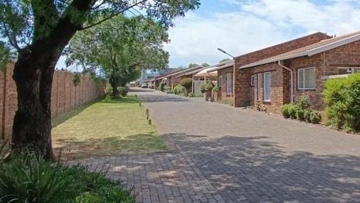 3 Bedroom Property for Sale in Brackenhurst Gauteng