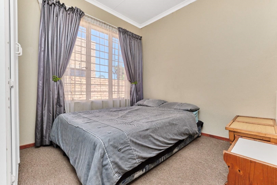 3 Bedroom Property for Sale in Willowbrook Gauteng