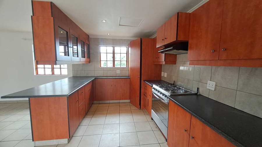 To Let 2 Bedroom Property for Rent in Mulbarton Gauteng