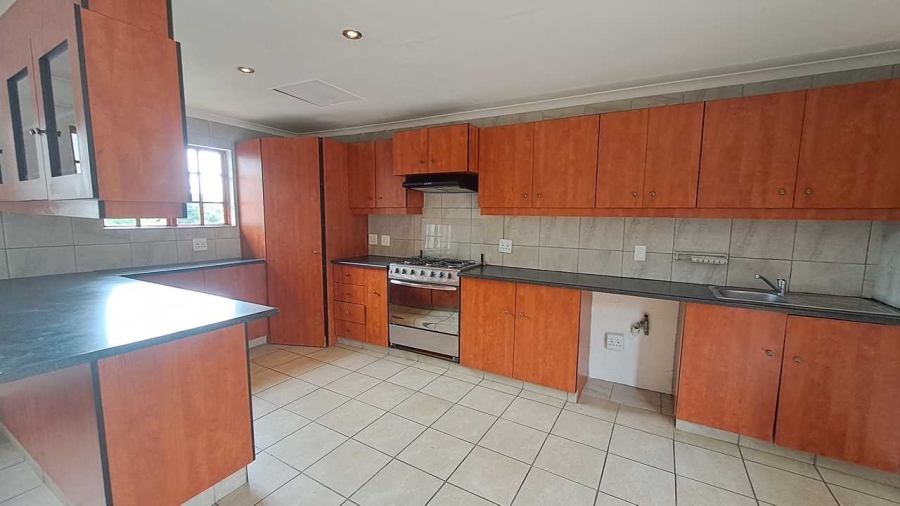 To Let 2 Bedroom Property for Rent in Mulbarton Gauteng