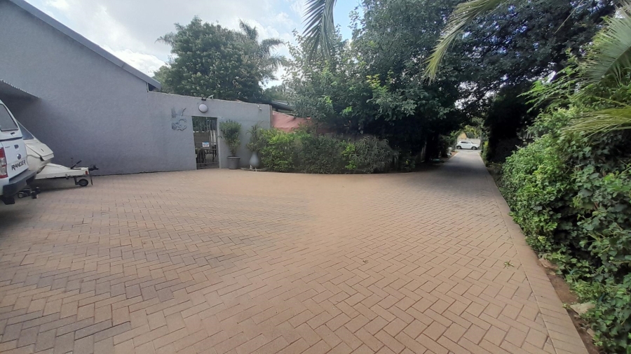 3 Bedroom Property for Sale in Van Riebeeck Park Gauteng