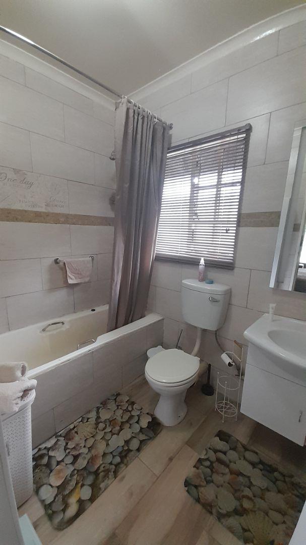 3 Bedroom Property for Sale in Van Riebeeck Park Gauteng