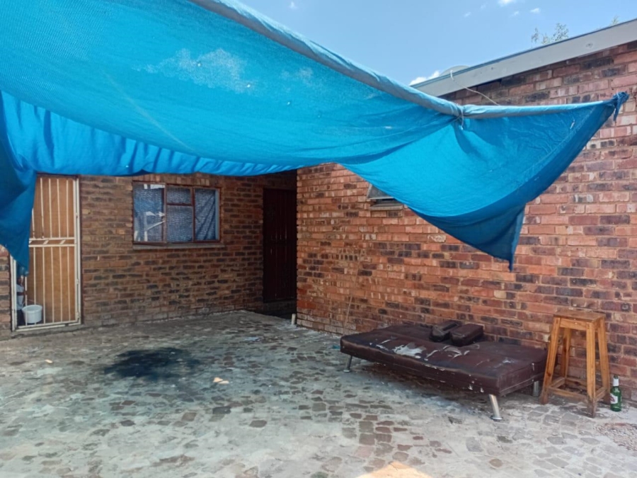 13 Bedroom Property for Sale in Jan Niemand Park Gauteng