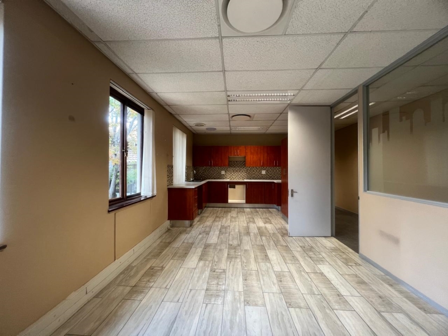 To Let commercial Property for Rent in Wierda Valley Gauteng