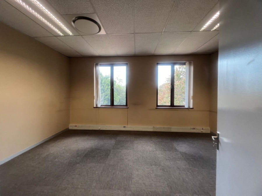 To Let commercial Property for Rent in Wierda Valley Gauteng