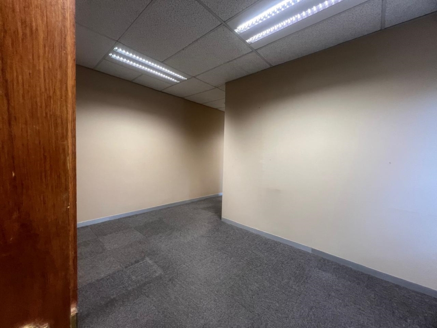 To Let commercial Property for Rent in Wierda Valley Gauteng