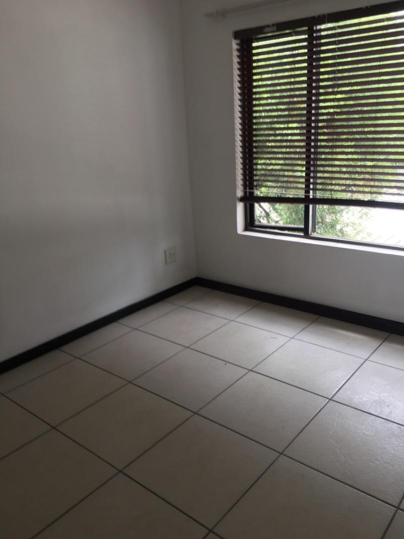 To Let 2 Bedroom Property for Rent in Greenstone Hill Gauteng