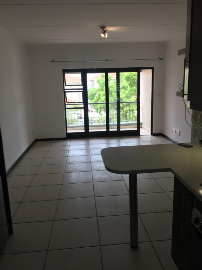 To Let 2 Bedroom Property for Rent in Greenstone Hill Gauteng