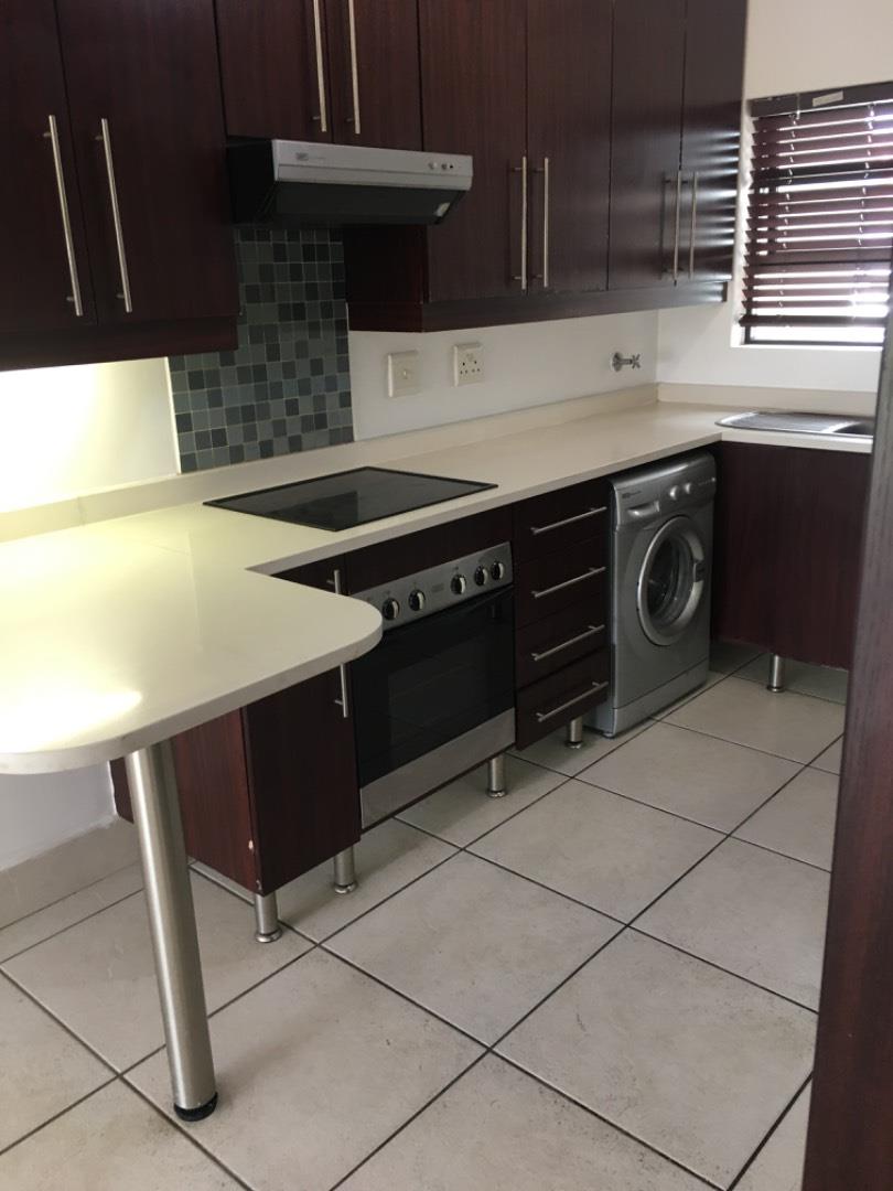 To Let 2 Bedroom Property for Rent in Greenstone Hill Gauteng