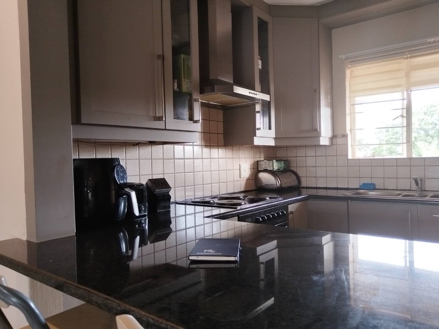 To Let 2 Bedroom Property for Rent in Allens Nek Gauteng