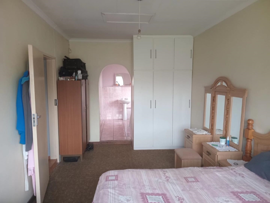 4 Bedroom Property for Sale in East Lynne Gauteng