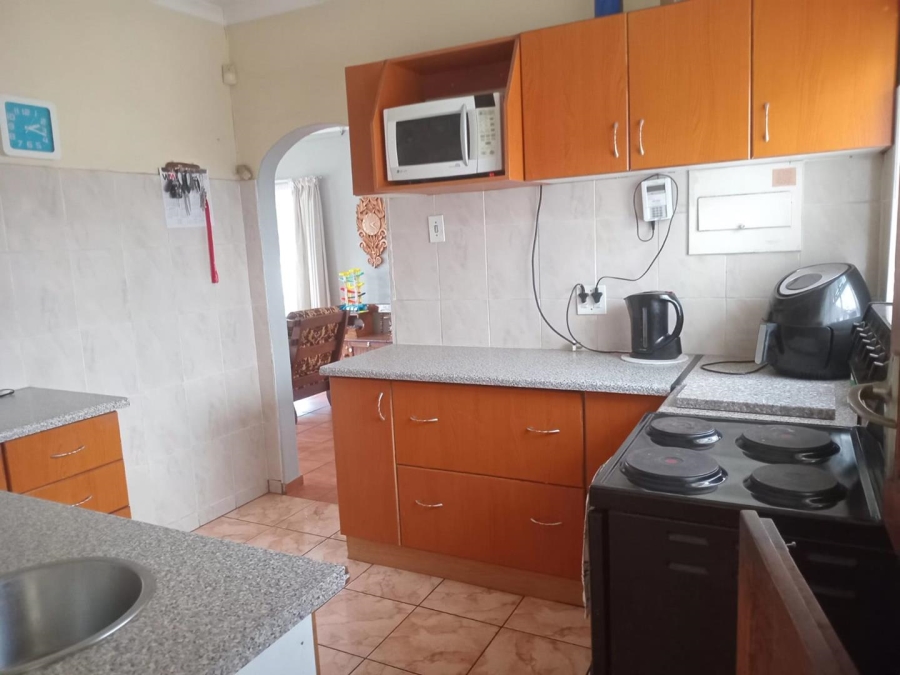 4 Bedroom Property for Sale in East Lynne Gauteng