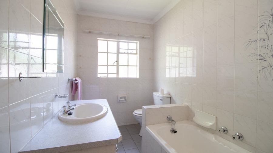 3 Bedroom Property for Sale in Benoni West Gauteng