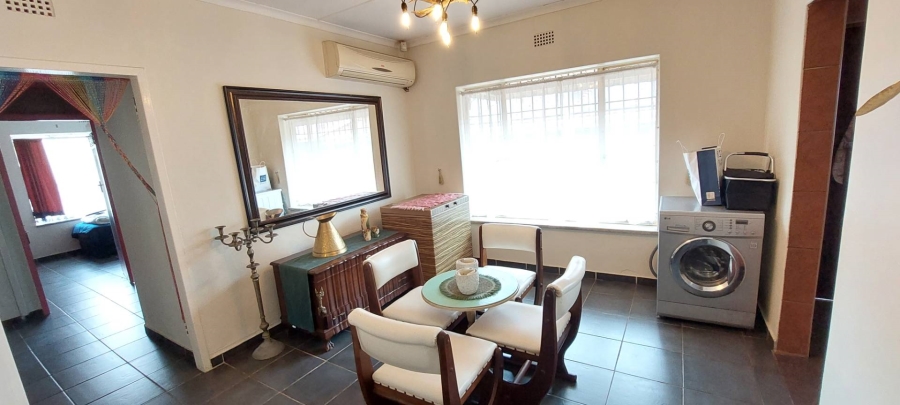 5 Bedroom Property for Sale in Verwoerdpark Gauteng