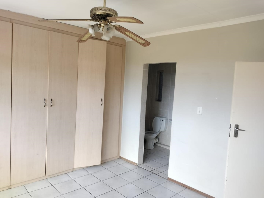 To Let 2 Bedroom Property for Rent in Lyttelton Manor Gauteng