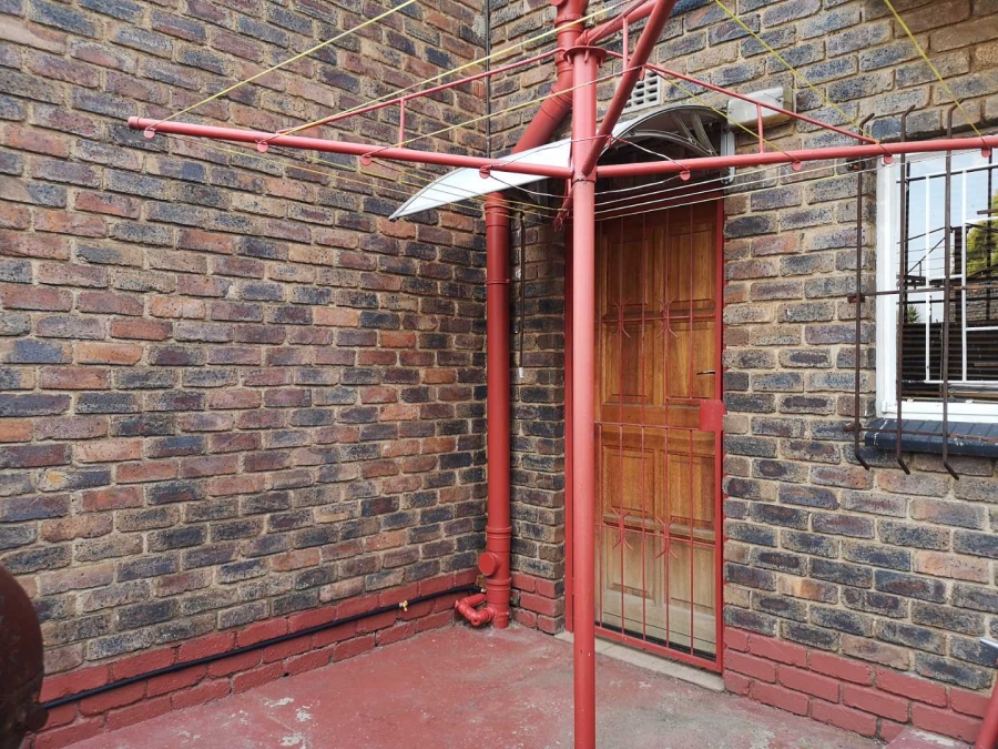 4 Bedroom Property for Sale in Birchleigh North Gauteng