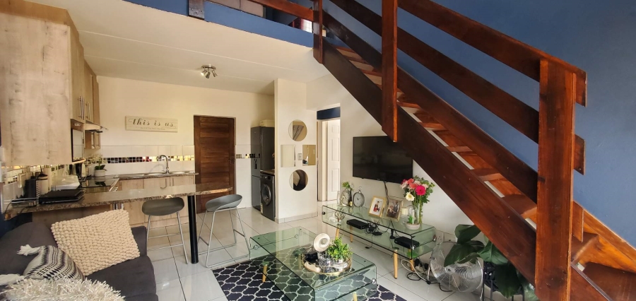 2 Bedroom Property for Sale in Honeydew Gauteng