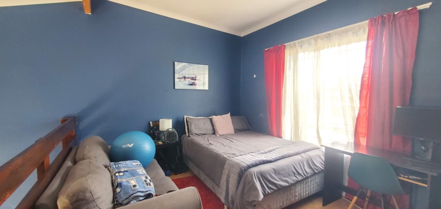 2 Bedroom Property for Sale in Honeydew Gauteng