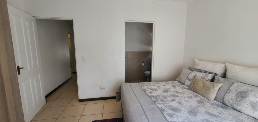 To Let 3 Bedroom Property for Rent in Ruimsig Gauteng