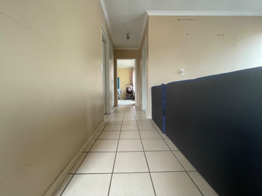 2 Bedroom Property for Sale in Esther Park Gauteng