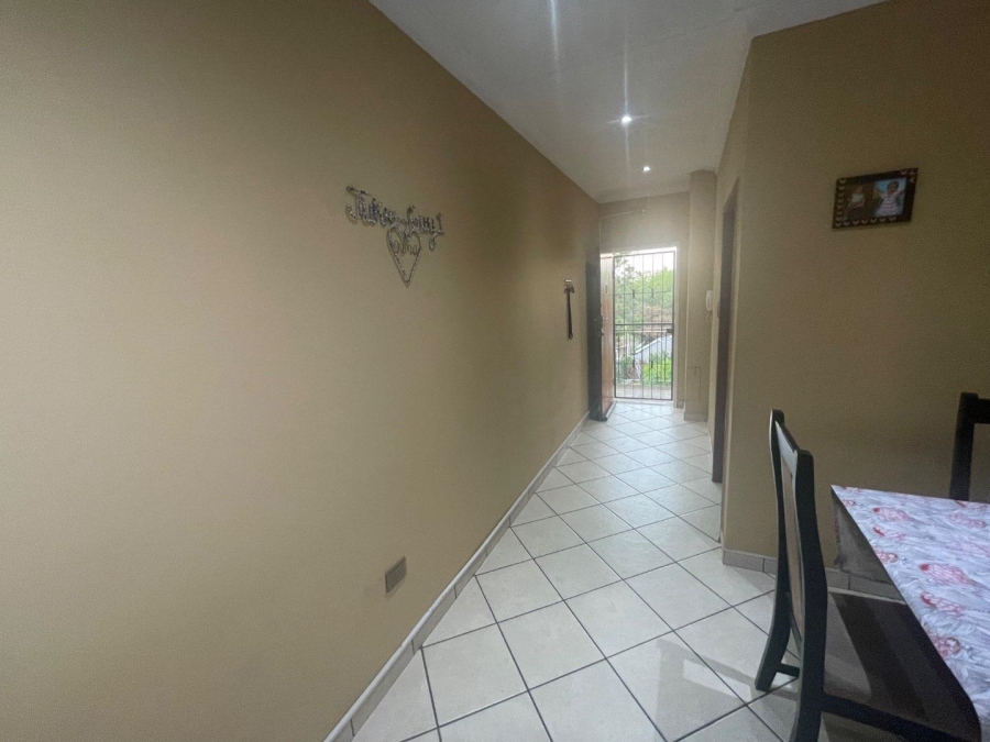 To Let 2 Bedroom Property for Rent in Edleen Gauteng