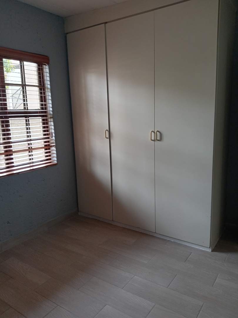 To Let 3 Bedroom Property for Rent in Dowerglen Gauteng