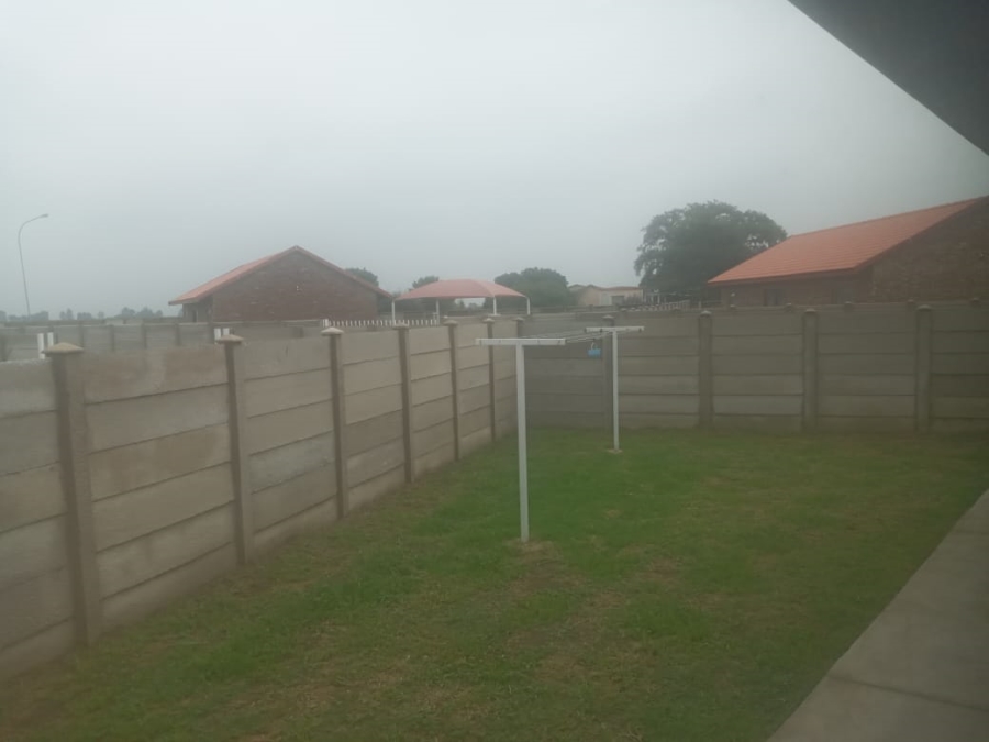 To Let 3 Bedroom Property for Rent in Riversdale Gauteng