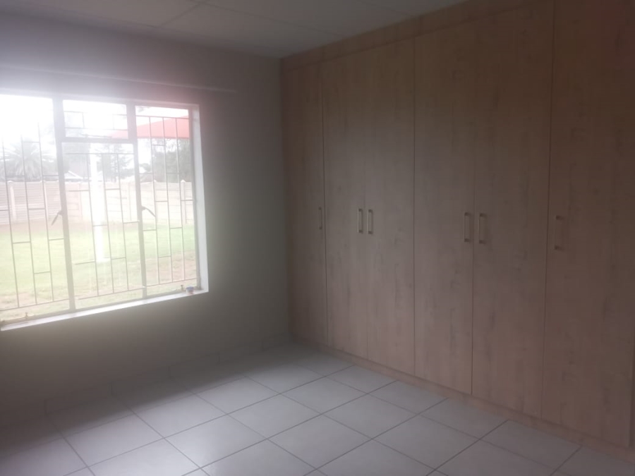 To Let 3 Bedroom Property for Rent in Riversdale Gauteng