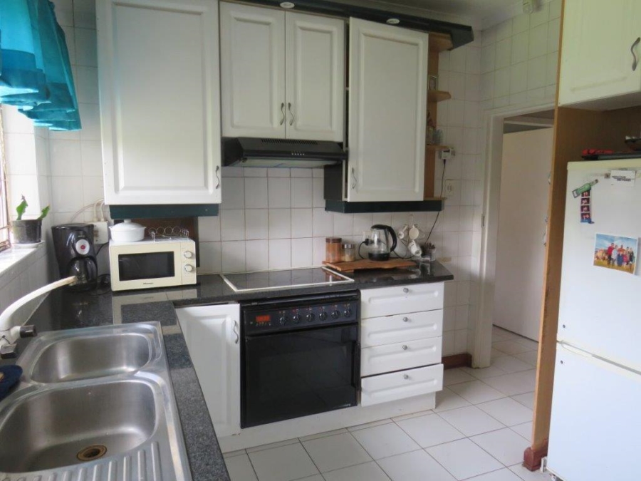 3 Bedroom Property for Sale in Brackendowns Gauteng