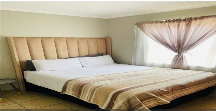 2 Bedroom Property for Sale in Alveda Park Gauteng