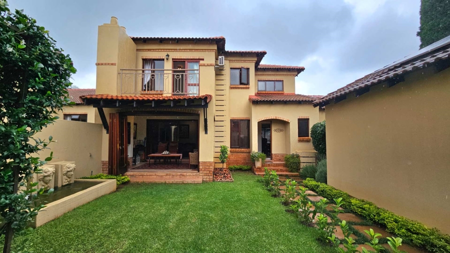 4 Bedroom Property for Sale in Olympus AH Gauteng