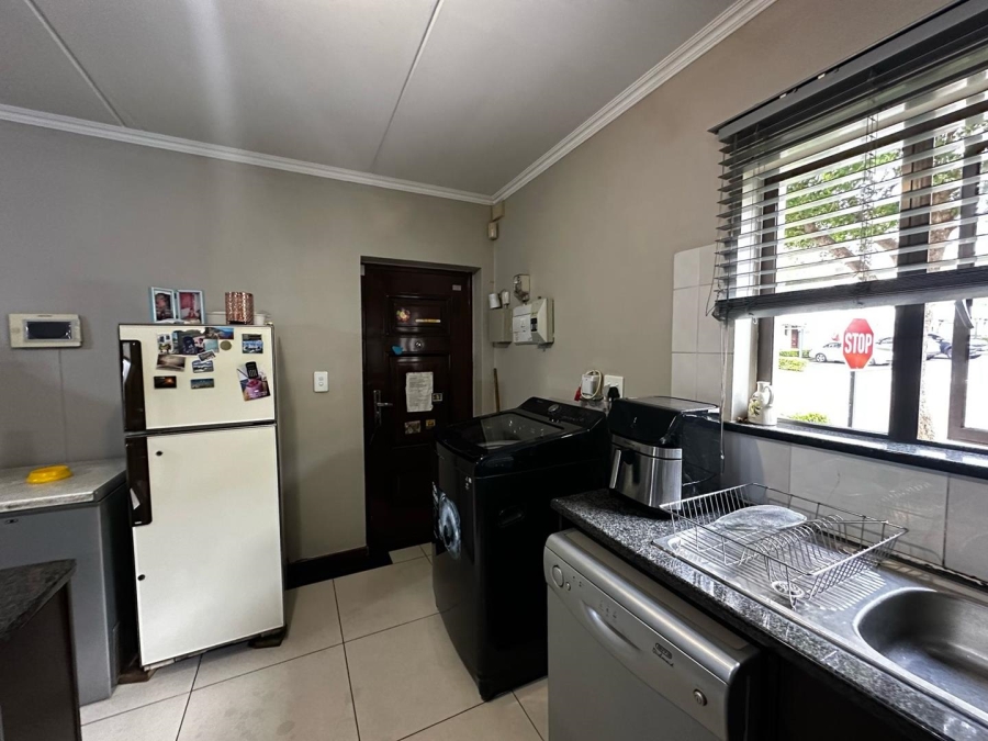 3 Bedroom Property for Sale in Noordwyk Gauteng