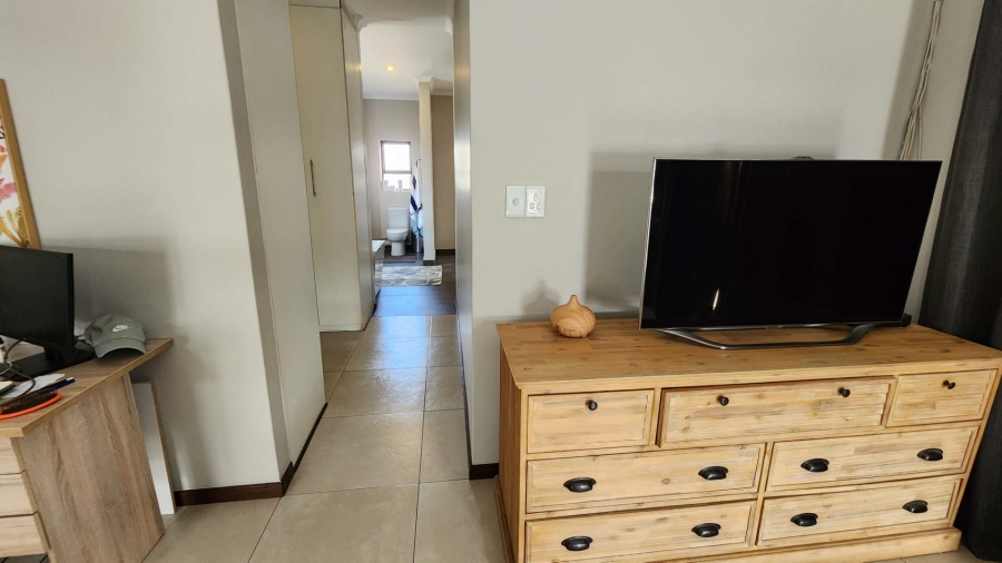 4 Bedroom Property for Sale in The Meadows Estate Gauteng