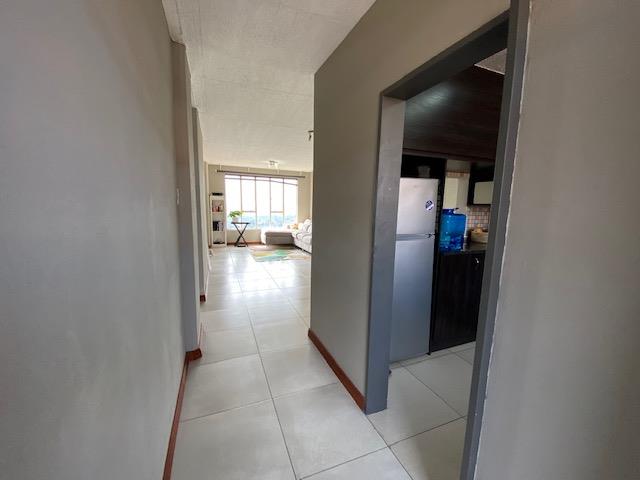 2 Bedroom Property for Sale in La Montagne Gauteng