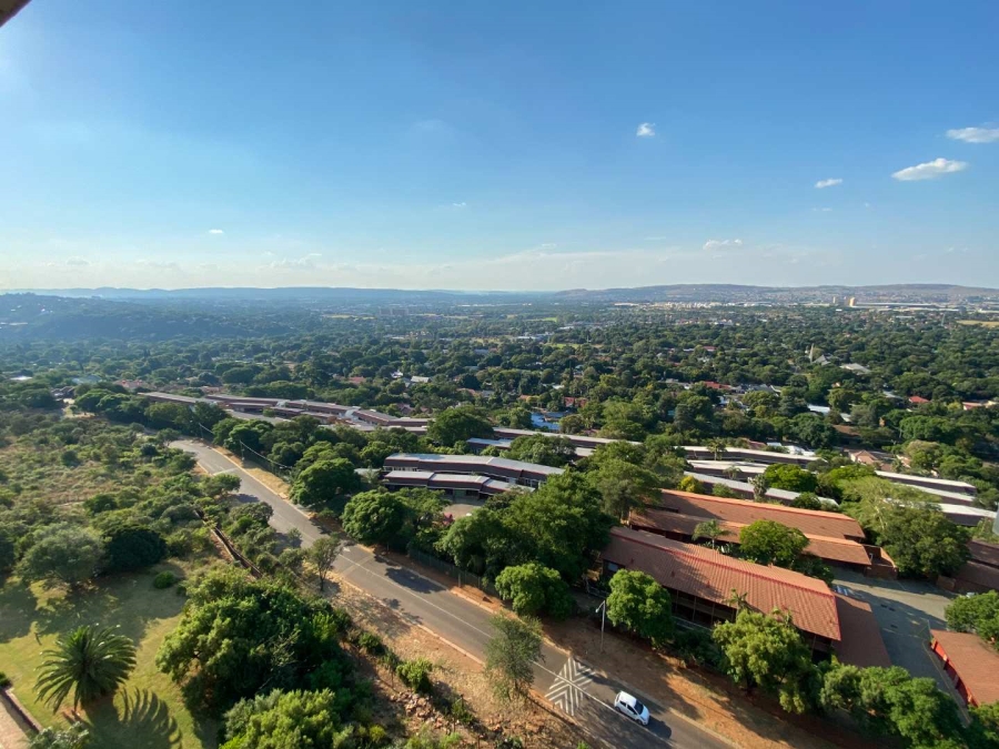 2 Bedroom Property for Sale in La Montagne Gauteng