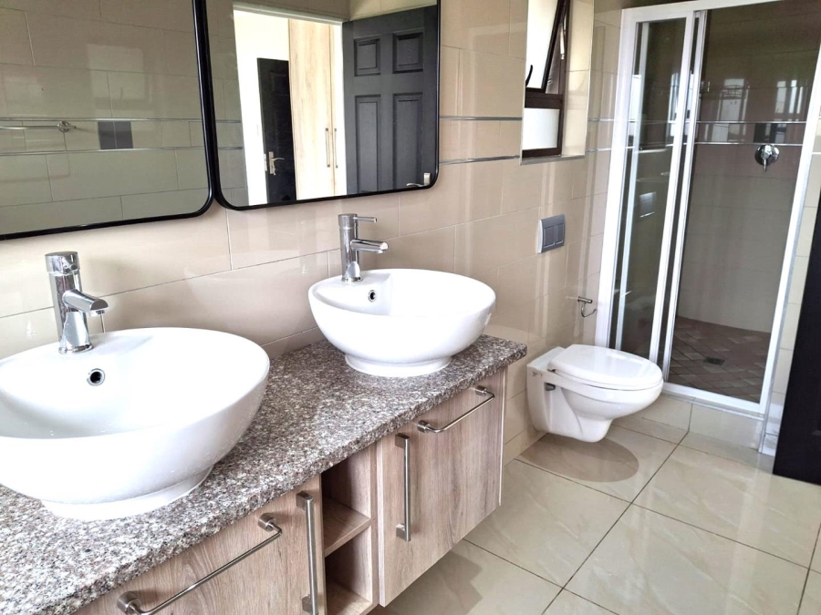 3 Bedroom Property for Sale in Boardwalk Gauteng