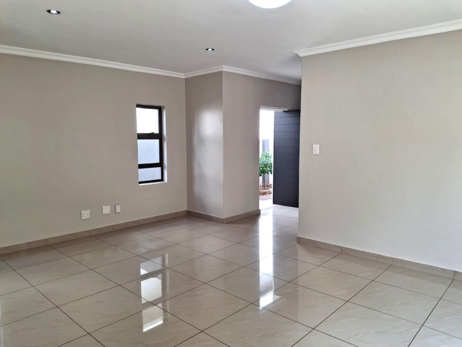 3 Bedroom Property for Sale in Boardwalk Gauteng