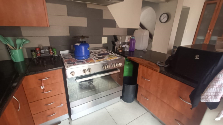 3 Bedroom Property for Sale in Clubview Gauteng