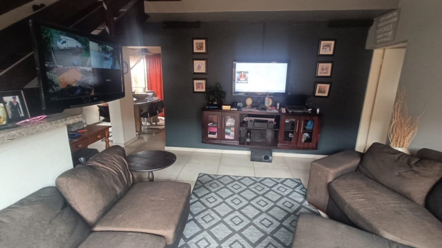 3 Bedroom Property for Sale in Clubview Gauteng