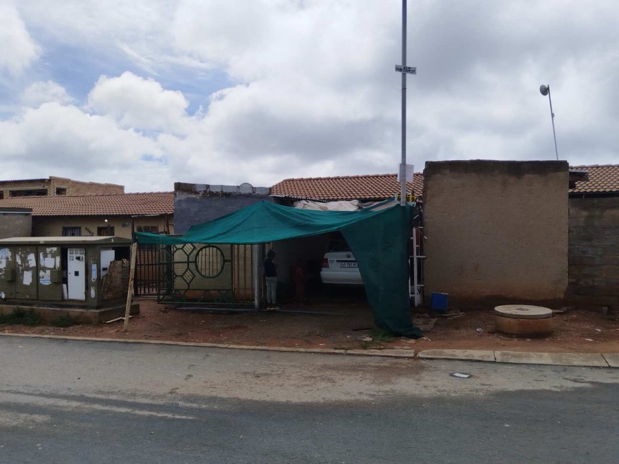 2 Bedroom Property for Sale in Olievenhoutbosch A H Gauteng