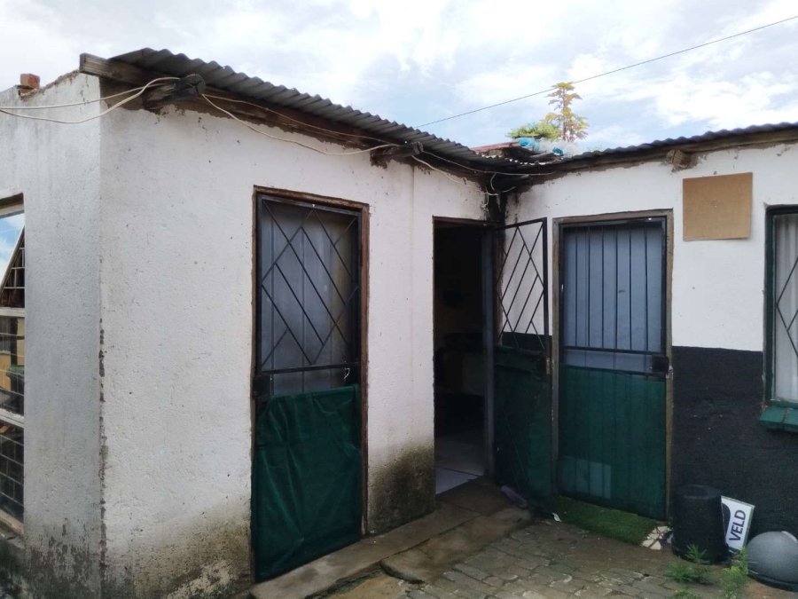 2 Bedroom Property for Sale in Olievenhoutbosch A H Gauteng