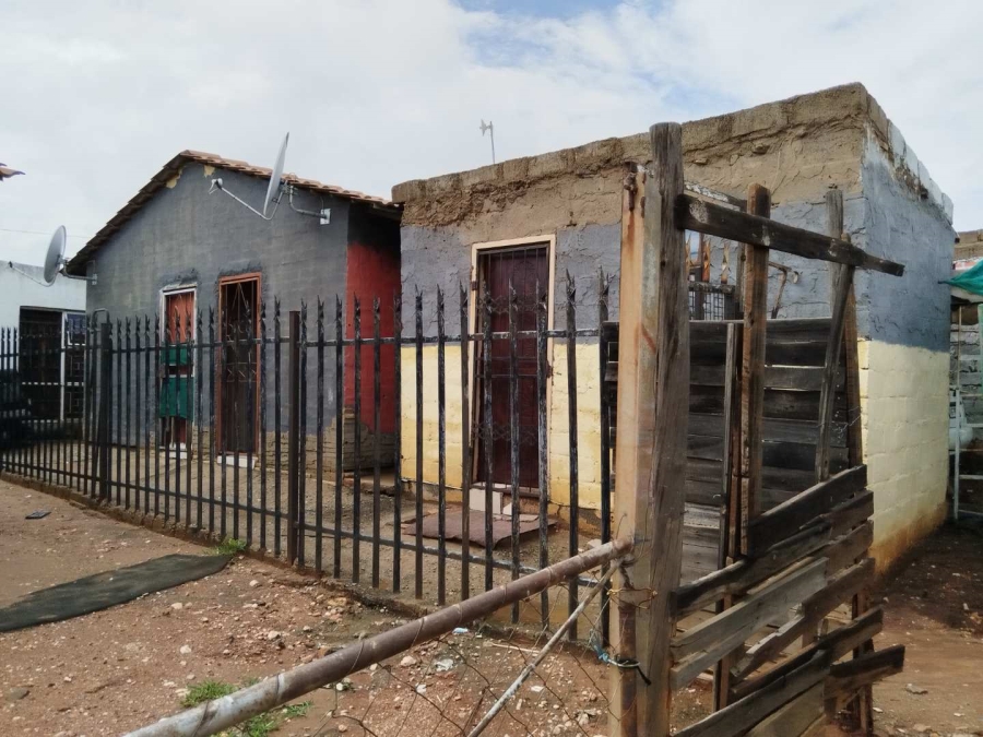 2 Bedroom Property for Sale in Olievenhoutbosch A H Gauteng