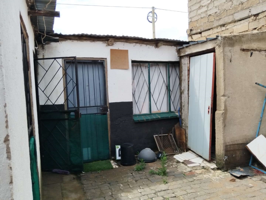 2 Bedroom Property for Sale in Olievenhoutbosch A H Gauteng